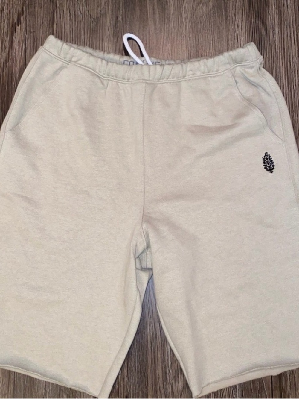 FP Movement For The Win Long Shorts Size XL - Picture 4 of 5